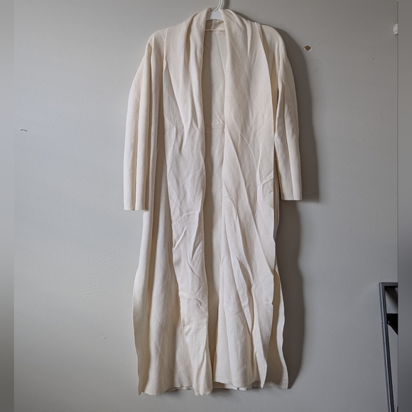 Cardigan - Picture 1 of 3